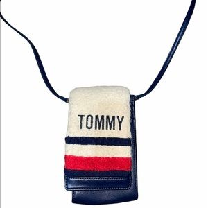 Tommy Hilfiger Crossbody Bag